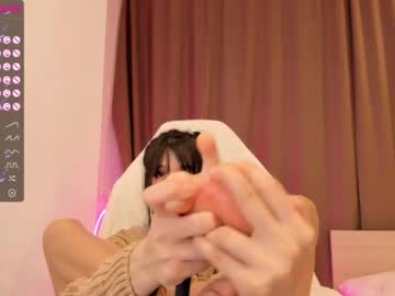 female cam girl aisneon image #2993351