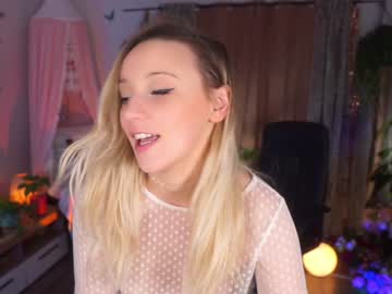 female cam girl juicyandthepussyblvd image #3740036