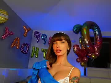 female cam girl therealbonnieclydex image #3594655