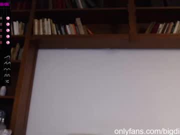 female cam man bigdick_masc image #107393