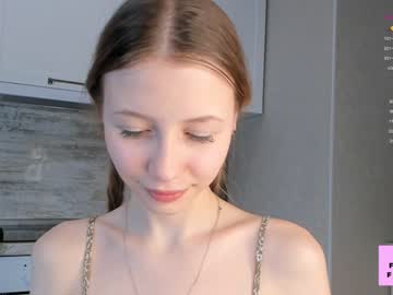female cam couple beverlyvega image #3166156