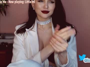 female cam girl hollyextra image #2051384