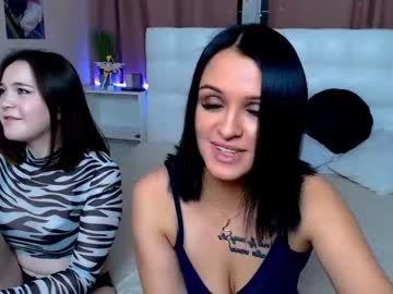 female cam couple hizgi image #997493