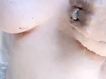 female cam girl daniluvs2 image #2690904