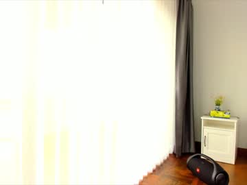 female cam girl lily_14 image #1716880