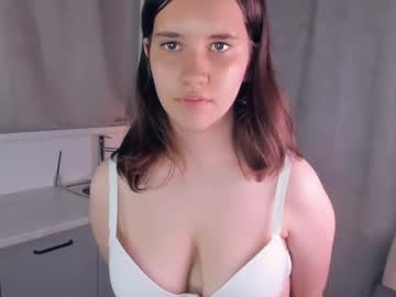 chelseabrindle  female  webcam