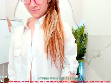 female cam girl kali_coy image #1621055