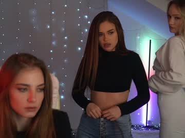 female cam couple anabel054 image #445109