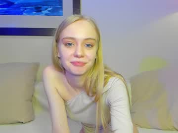 female cam couple alisareal image #3579474