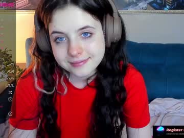female cam girl nessa_more image #3423925