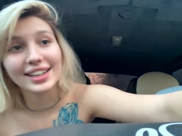 female cam couple kristenflame image #412495