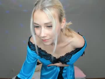 female cam girl carolina_forbes image #401208