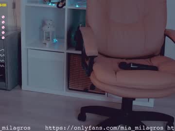 female cam girl mia_milagros image #792208