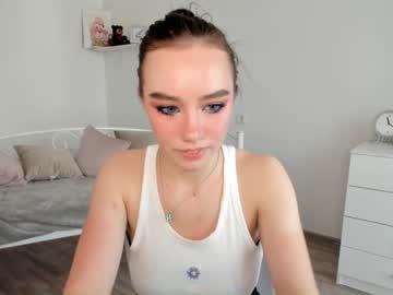 female cam girl vi_vi_an image #3935711