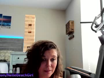female cam girl nellebeachgirl image #471340