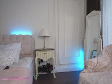 female cam girl emilia98xxx image #1970824