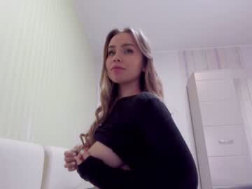 female cam girl aminaswan_ image #1810721