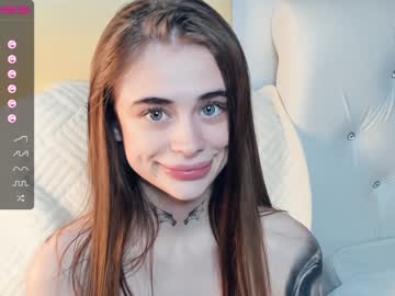 female cam girl evalanis image #2457566