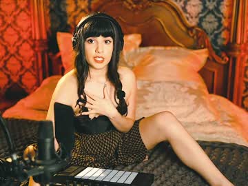 female cam girl ingennui image #3868944