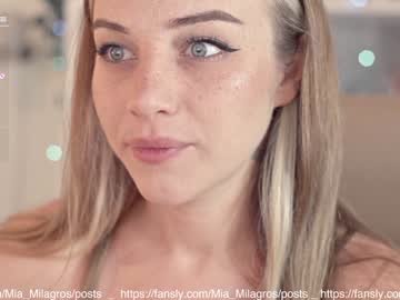 female cam girl mia_milagros image #2485816