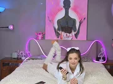 female cam girl saintehera image #4073282