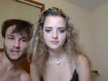 female cam couple kjbennet image #2735984