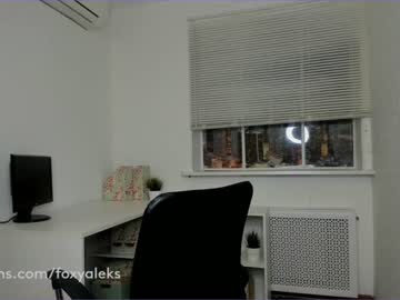 female cam girl foxy_aleks image #131023