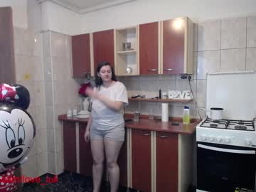 female cam couple iuliana32 image #450720