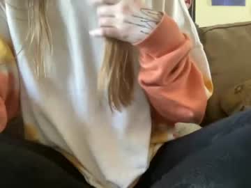 redhotxoxo  female  webcam