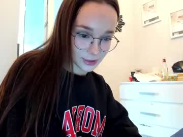 female cam girl ellie_leen image #295372