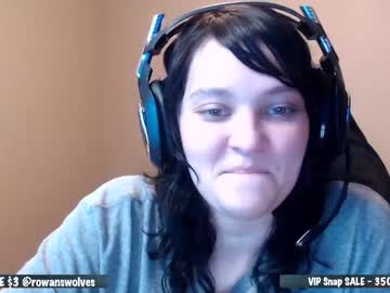 female cam girl rowanswolves image #827800