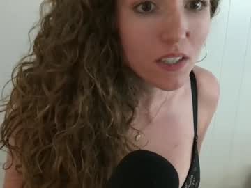 female cam girl pink_baby_giraffe image #2305937