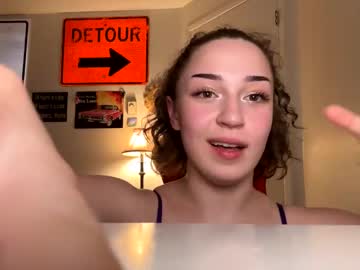 lillianpoach  female  webcam