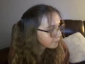 female cam girl belle_blossom image #2915894