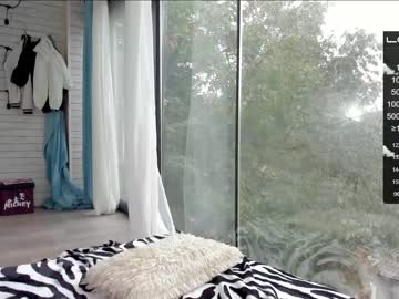 female cam girl sassyt33n image #2559669