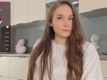 female cam girl miaaperry image #3764561