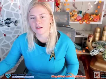 female cam girl asiri_ocean image #191873