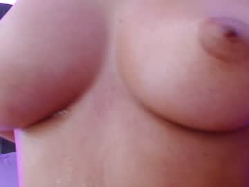 female cam couple julieta_x_alex image #2472837