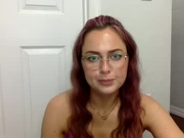female cam girl blakelybella166 image #3840107