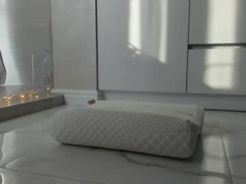female cam girl meryfoxxx image #1095000