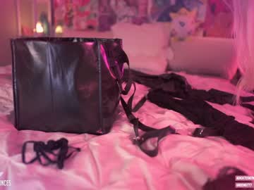 female cam tranny blondelashes19 image #959584