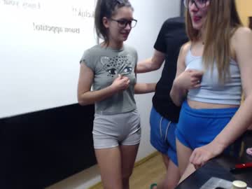 female cam couple maya_and_guests image #1440886