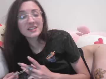blairnaughty  female  webcam
