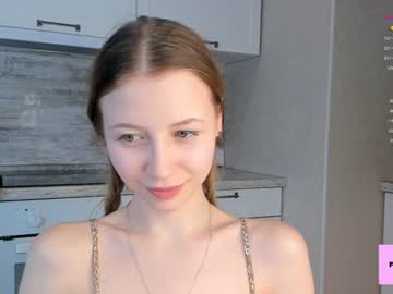 female cam couple beverlyvega image #3166250