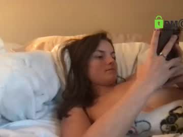 female cam couple bfngfadventures image #3186967