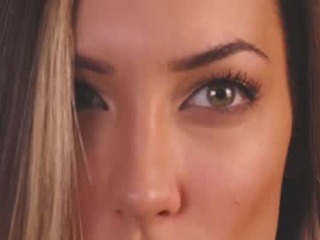 female cam girl francescadomi image #2929813