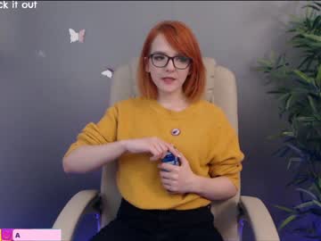 female cam girl ginger_pie image #1078375