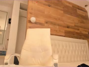 female cam girl sury_01 image #3177880