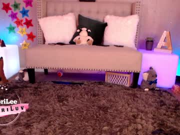 female cam girl aubrilee image #961040