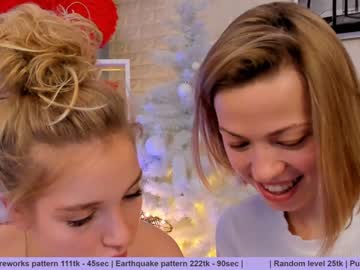 female cam couple huntertiana image #763480
